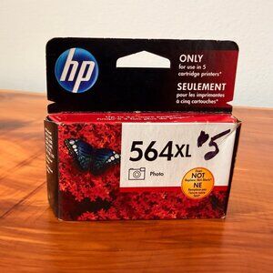 HP 564 XL Ploto Original Ink Catridge ( Exp. AUG 2021).